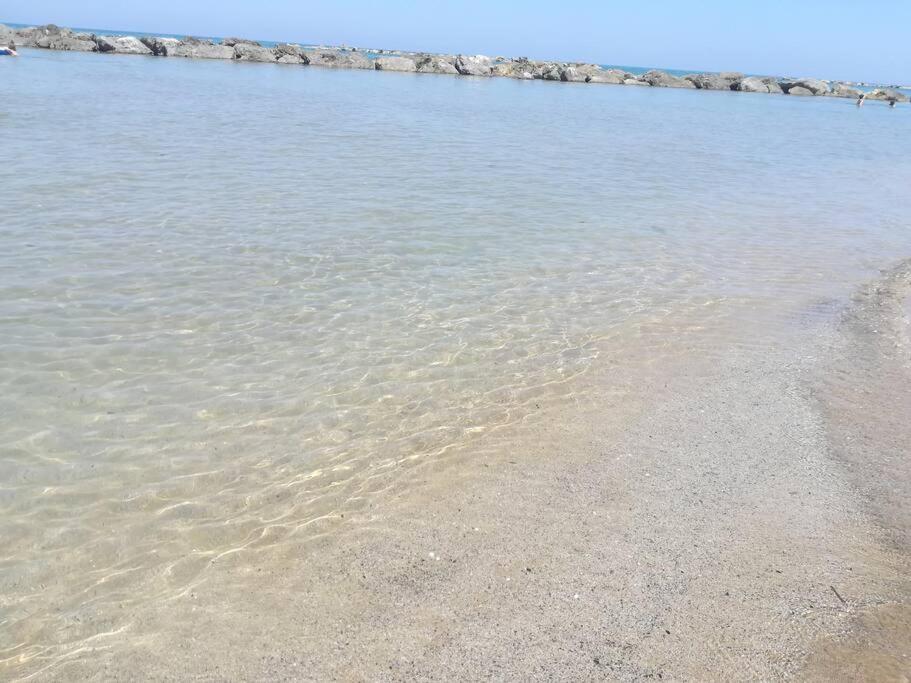 Appartamento Nuovissimo Ad Un Passo Dal Mare Montesilvano Marina Esterno foto